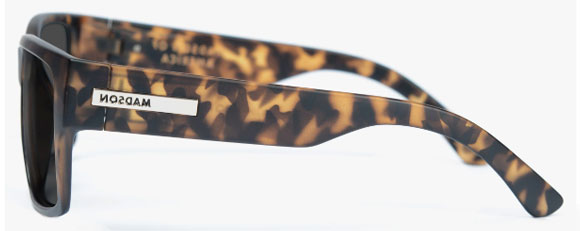 M33 MADSON CLASSICO 15-0402  TORTOISE / GREY POLARIZED