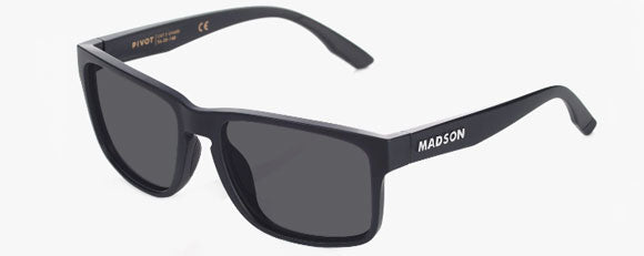 MS043 MADSON PIVOT 47-0202 BLACK MATTE / GREY POLARIZED