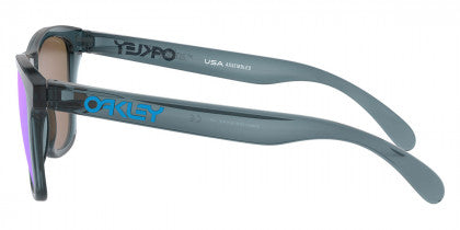 R147 OAKLEY FROGSKINS OO9013 9013F6 55 CRYSTAL BLACK / PRIZM SAPPHIRE IRIDIUM POLARIZED