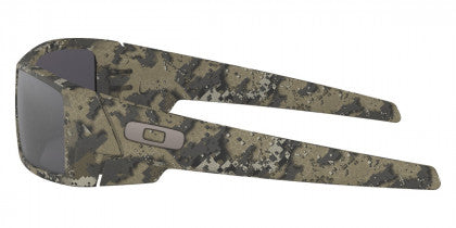 O29 OAKLEY GASCAN OO9014 901412 60 DESOLVE BARE CAMO / BLACK IRIDIUM